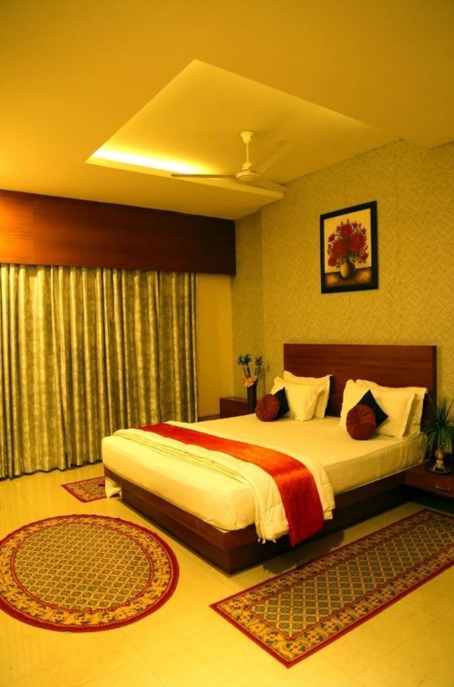 Hotel Shri Khedapati International Dewās Kültér fotó